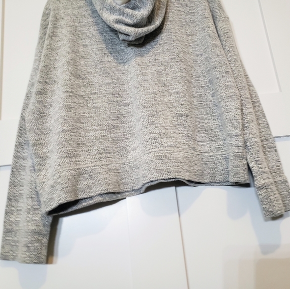 A New Day Hoodie Pullover Textured Lace Up Tie Neck Gray & White Size XL - Picture 9 of 11